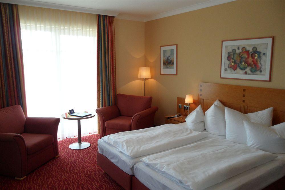 Strand- Und Wellnesshotel Preussenhof Зиновиц Екстериор снимка