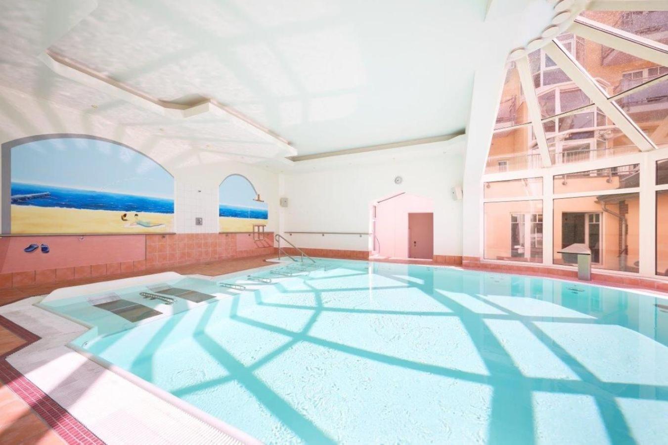 Strand- Und Wellnesshotel Preussenhof Зиновиц Екстериор снимка